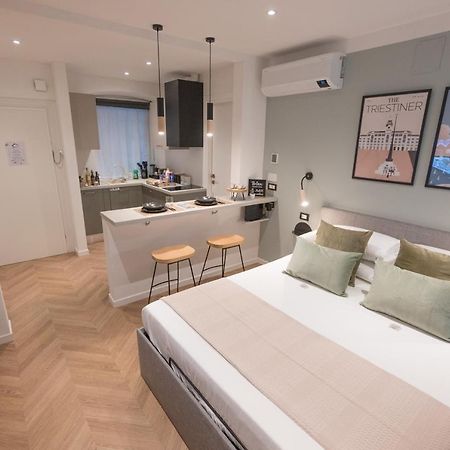Monte 21 - San Giusto Appartement Triëst Buitenkant foto